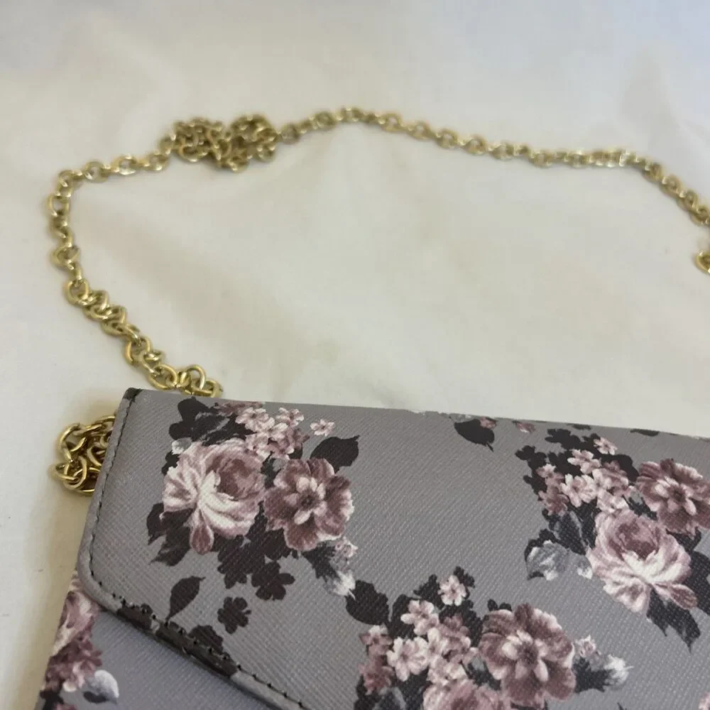 #8604 GUESS FLORAL LILAC CLUTCH PURSE CHAIN OVER SHOULDER